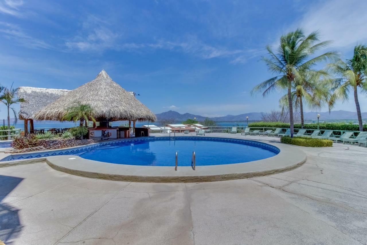 Flamingo Marina Resort Pacific North Coast Bagian luar foto